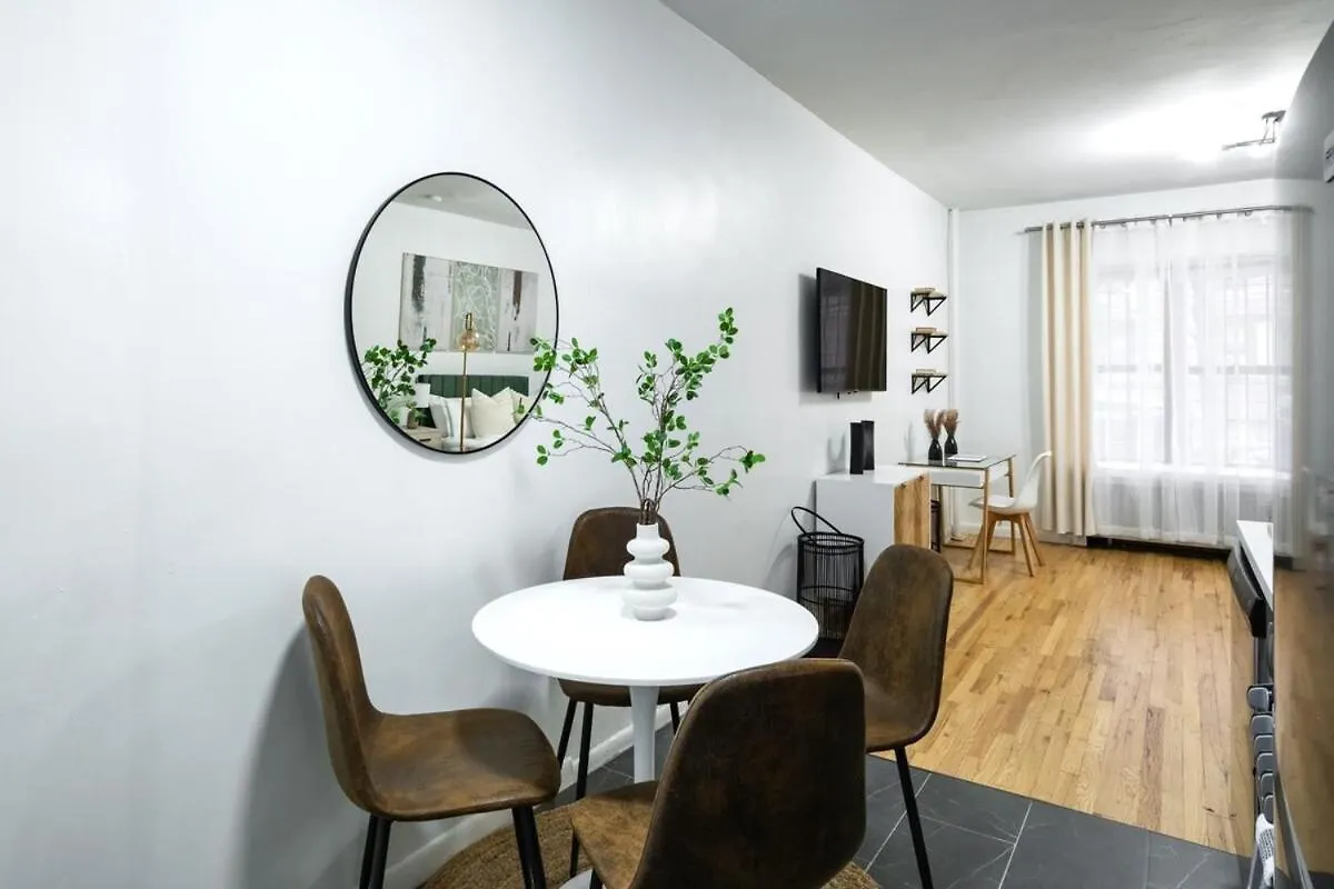 74-1A New Studio In Prime Uws - Gym In Building Nova Iorque