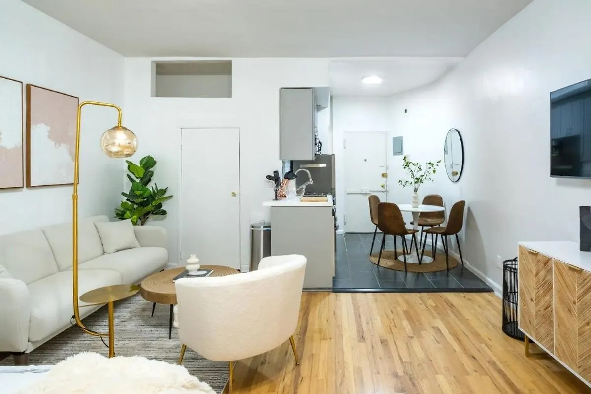 74-1A New Studio In Prime Uws - Gym In Building New York 0*,